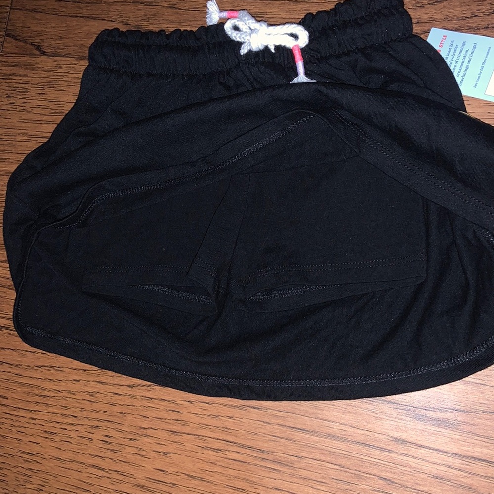 Cat & Jack black skorts size 4T - Picture 6 of 6